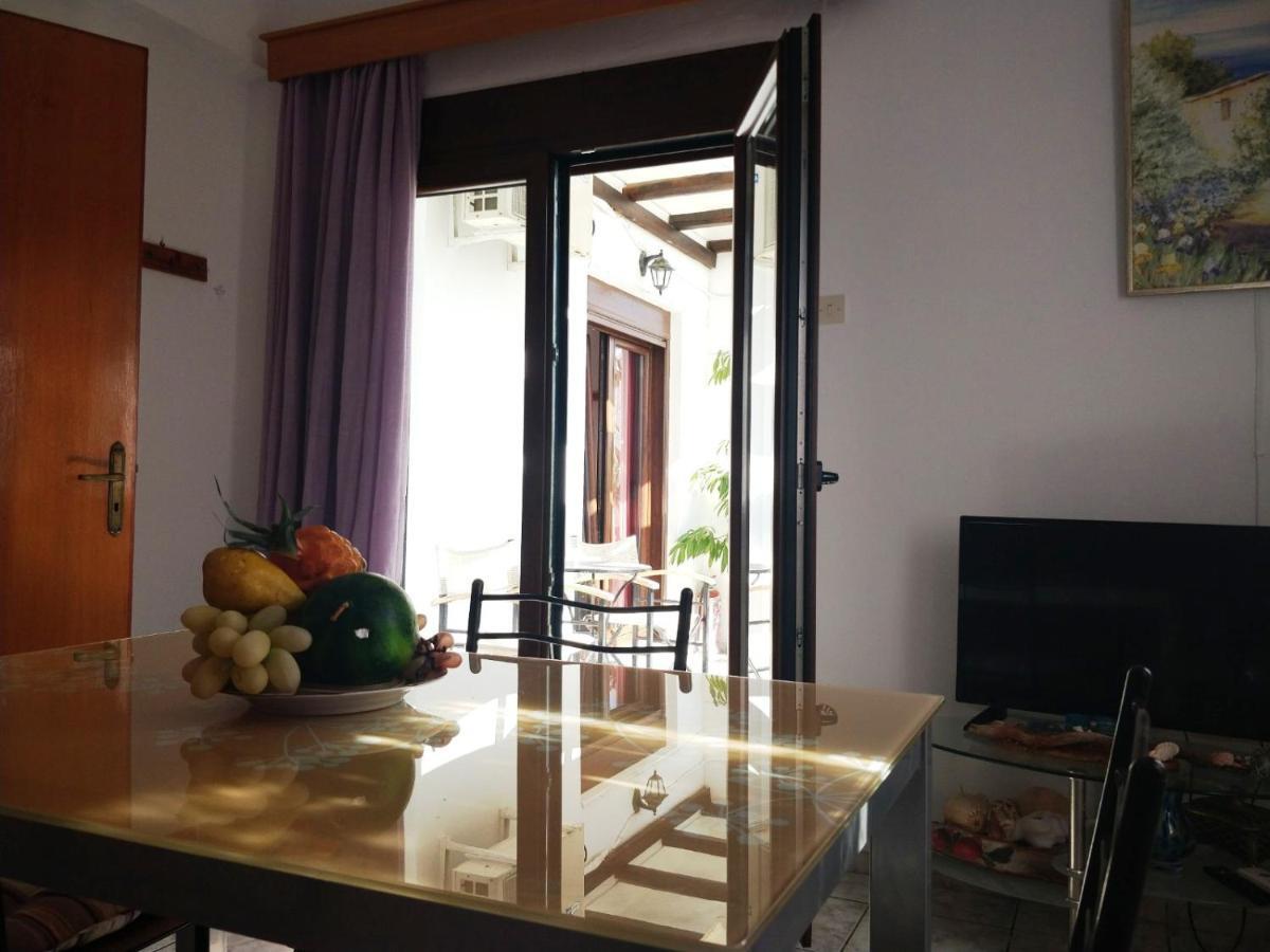 Maria Studios Skiathos ภายนอก รูปภาพ